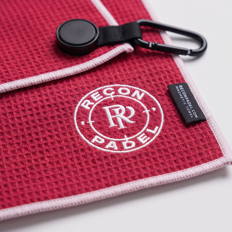 The Magnetic Towel — Red
